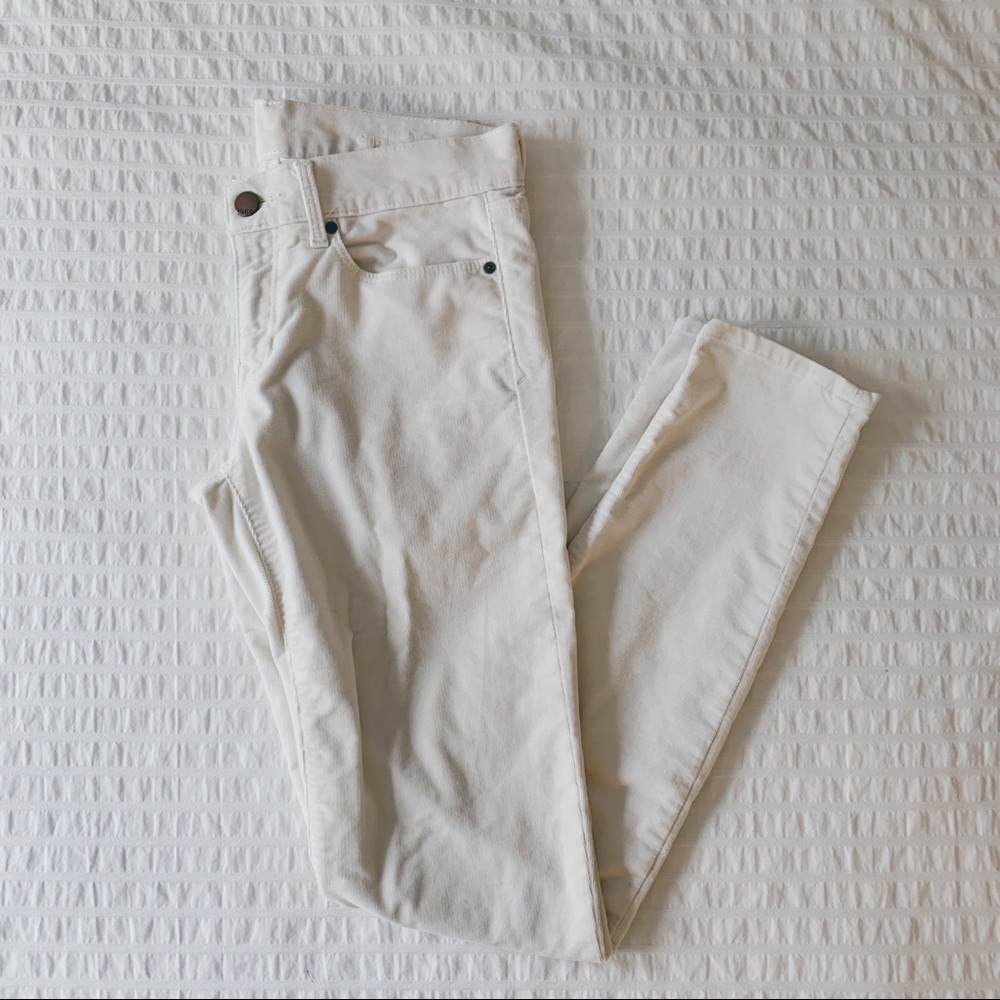 Gap Cream Skinny Corduroy Pant